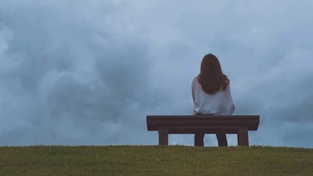 How to combat loneliness by incorporating a simple habit into your life, according to science